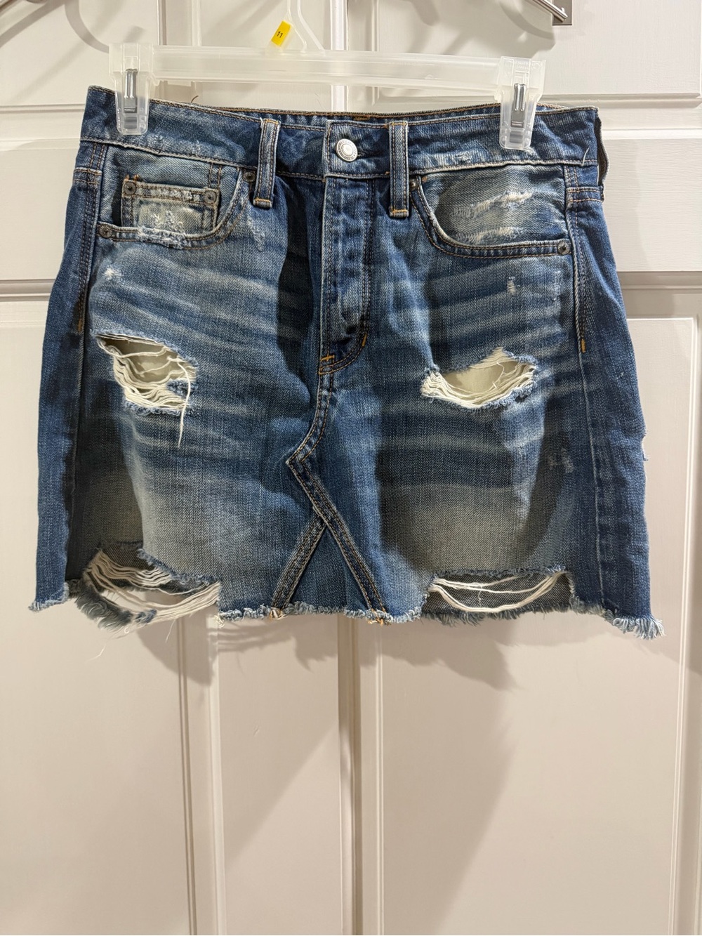 American Eagle Outfitters Blue Distressed Denim Mini Skirt Size 6